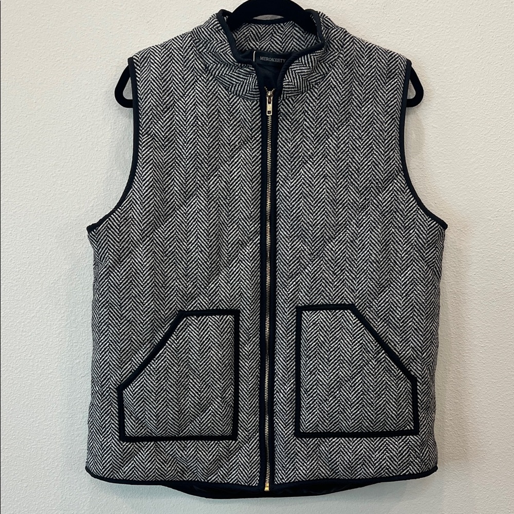 MEROKEETY Women's Lg Black and White Fully Lined Herringbone Vest